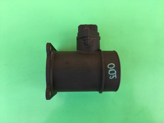 Датчик массового расхода воздуха Ниссан Альмера II