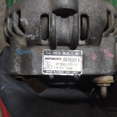 Автомобильный генератор 3730024010 HYUNDAI