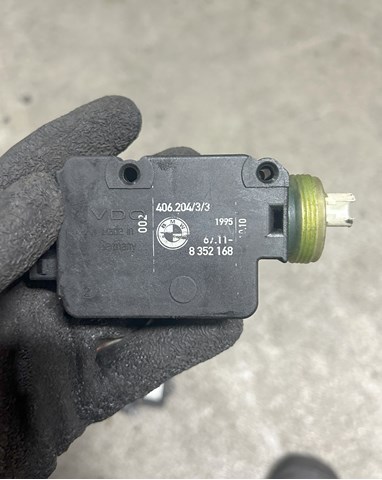 Личинка замка топливного бака 8352168 BMW
