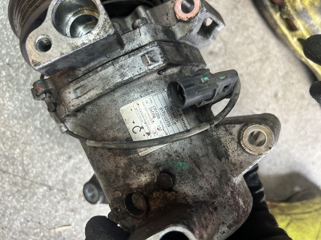 Насос кондиционера 92600D250C MITSUBISHI