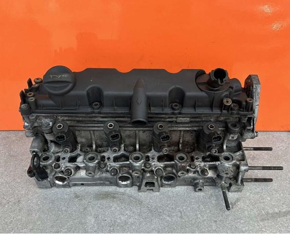 Головка блока цилиндров (ГБЦ) 9634963010 PEUGEOT