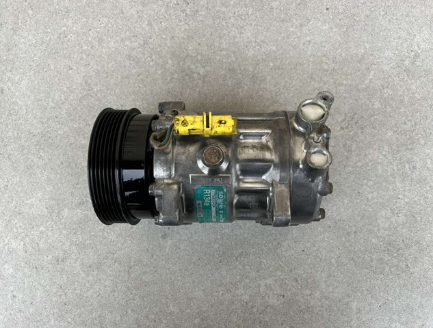 Компрессор кондиционера Рено Меган SCENIC