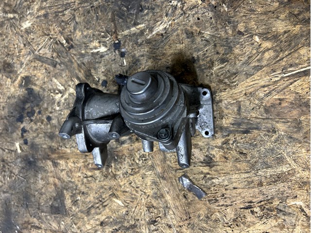 Клапан EGR, рециркуляции газов A6401401260 MERCEDES