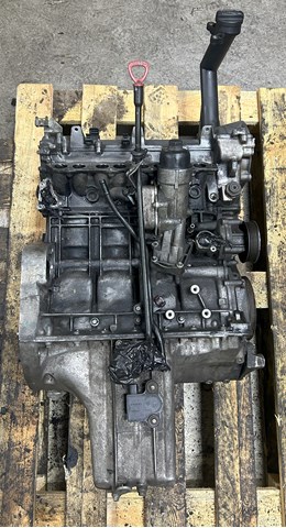Блок цилиндров A6680102505 MERCEDES