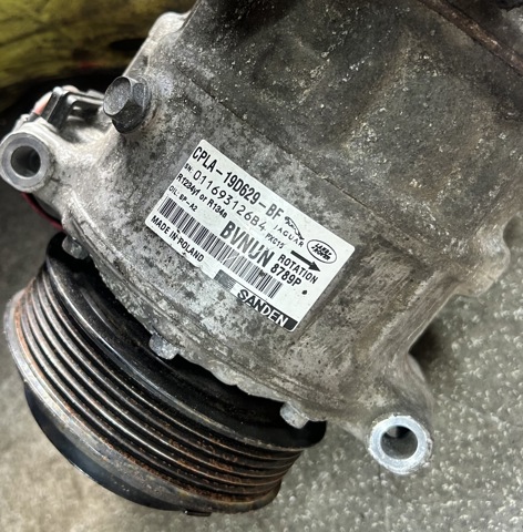 Компрессор климатической установки CPLA19D629BF LAND ROVER