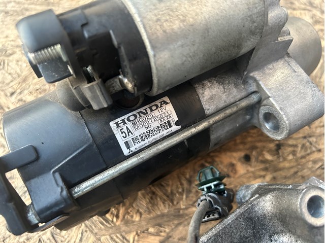 Стартер M002T85871 HONDA