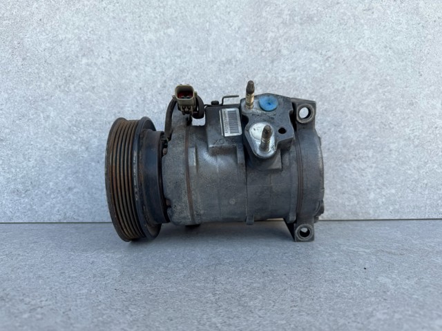 Компрессор кондиционера 05005440AA CHRYSLER