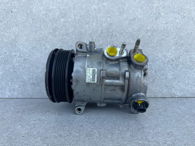 Компрессор кондиционера 55111410AE CHRYSLER