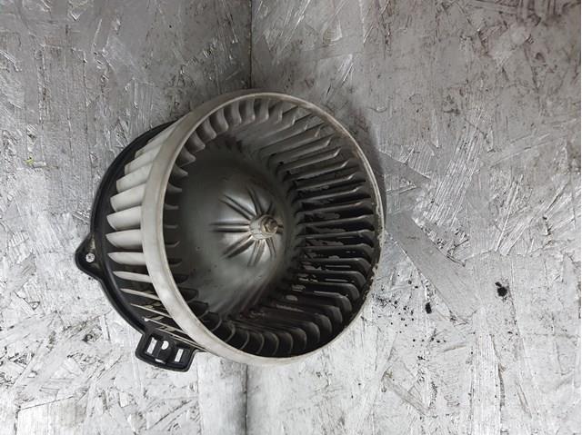 Мотор вентилятора печки (отопителя салона) 96314855