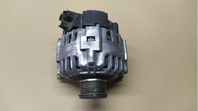 Генератор автомобиля Пежо Партнер Tepee