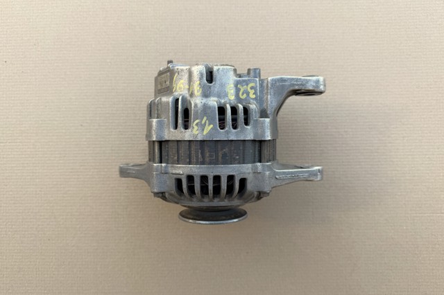 Генератор автомобиля B11518300 MAZDA