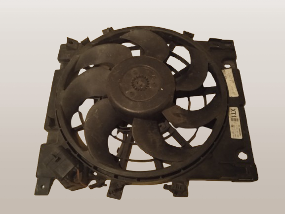 Электровентилятор охлаждения в сборе Opel Zafira A