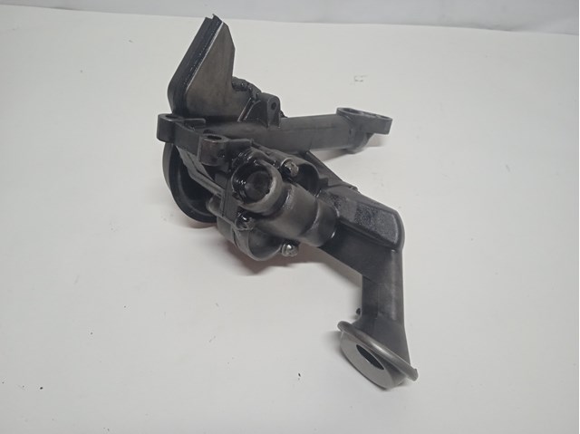 A1661810020 MERCEDES Масляный насос купить в Черновцы