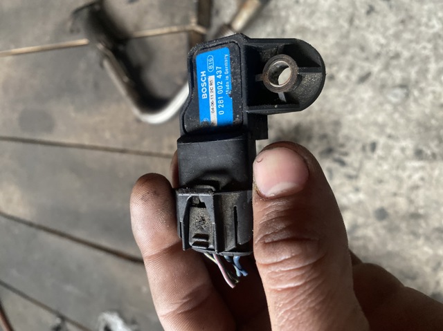 BOSCH 0281002437 Датчик абсолютного давления в наличии Ровно