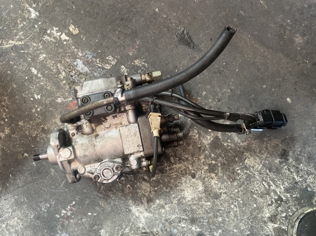 Насос топливный высокого давления 0460405999 BOSCH
