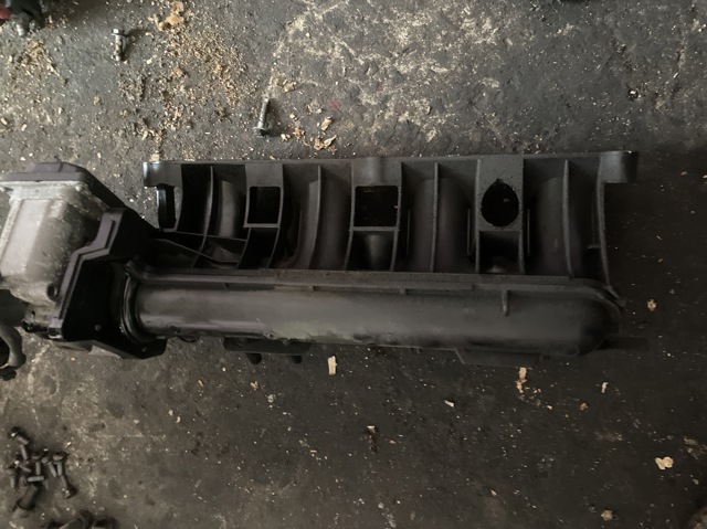 Впускной коллектор 140032069R RENAULT