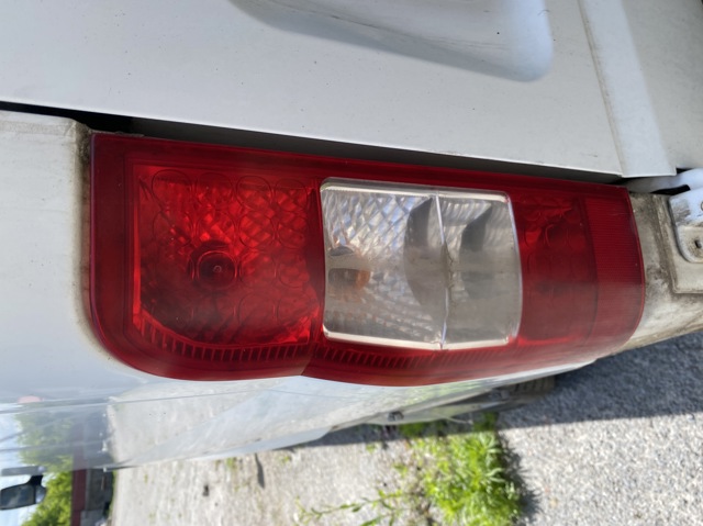 Фонарь задний левый 1435881 FORD