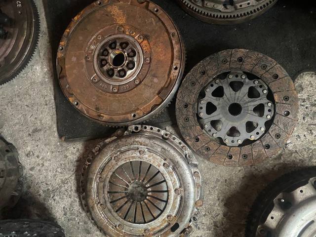 Маховик с зубчатым ободом 2294000660 SACHS