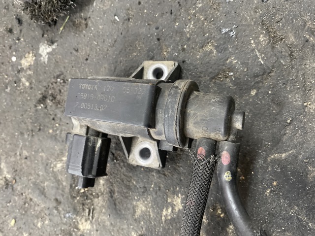Соленоид давления наддува 258190R010 TOYOTA