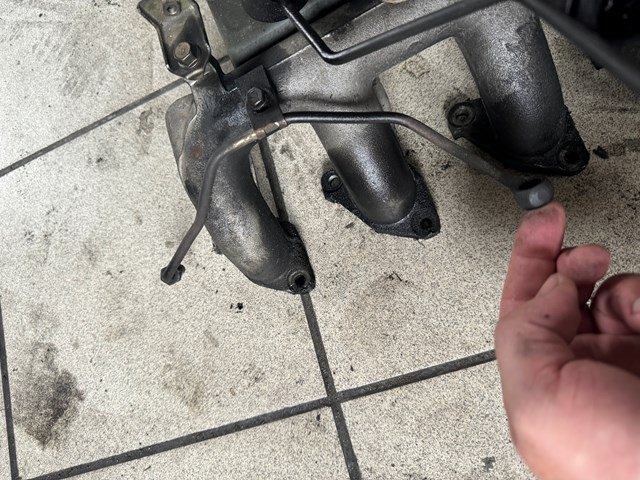 Трубка/шланг подачи масла к турбине 282404B150 HYUNDAI