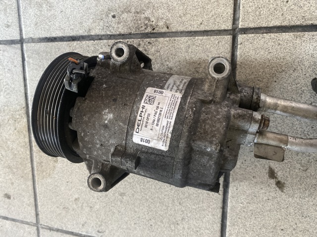 Компрессор хладагента 351135061 HELLA