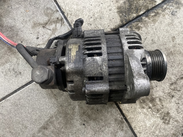 Генератор автомобиля KIA Cerato 1