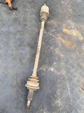 Привод задний 396008H510 NISSAN