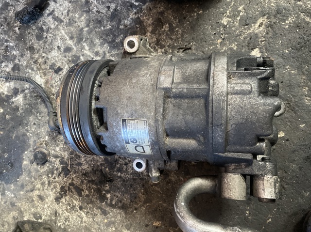 Компрессор хладагента 3R41145010 BMW