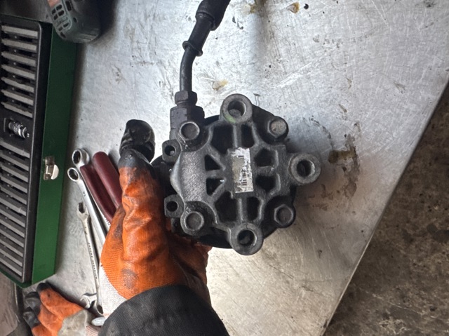 4431005100 TOYOTA Насос ГУР купить в Полтава