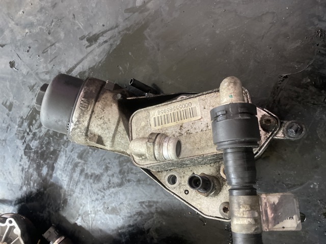 Корпус масляного фильтра 55565958 OPEL