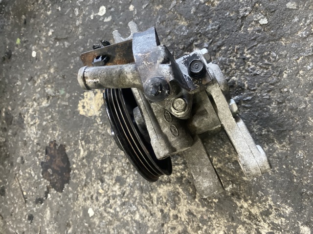 Насос гидравлики 571002E000 HYUNDAI