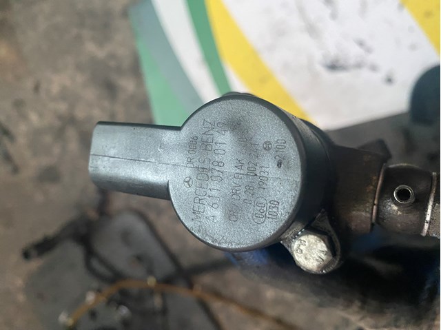 Регулятор давления в топливной рейке 6110780149 MERCEDES