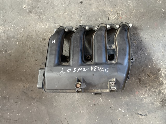 Впускной коллектор 7788194 BMW