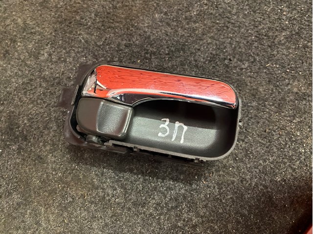NISSAN 806708H602 Ручка двери правой внутренняя передняя/задняя в наличии Полтава