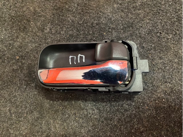 Ручка задней двери наружная 806708H602 NISSAN