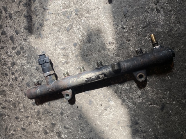 Манометры 8200396999 RENAULT