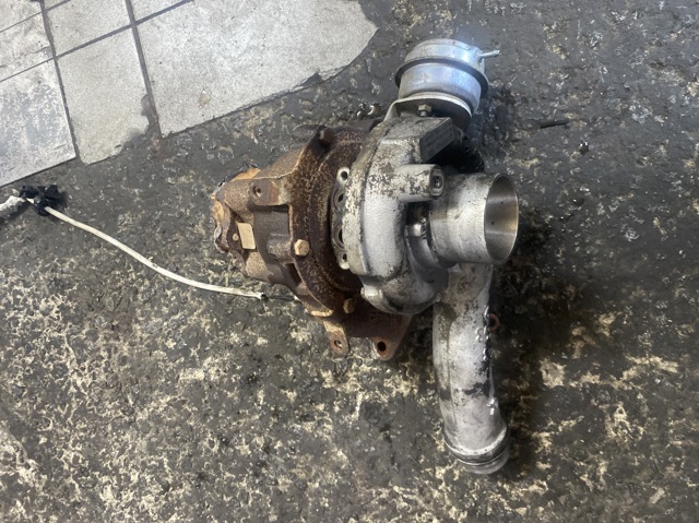 Турбокомпрессор 8200483648 RENAULT