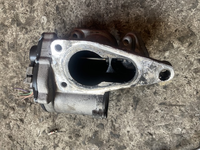 Клапан EGR системы рециркуляции отработавших газов 8200609274 RENAULT