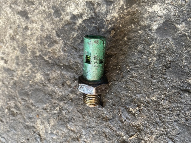 Манометры (указатель давления масла) 8200671285 RENAULT