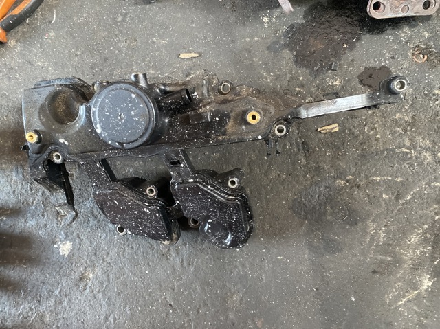 Крышка двигателя 8200673395 RENAULT