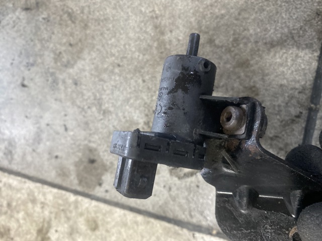 Клапан соленоид регулирования заслонки EGR 8200762597 RENAULT