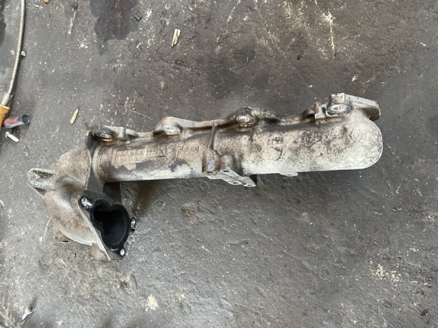 Впускной коллектор 8200915216 RENAULT