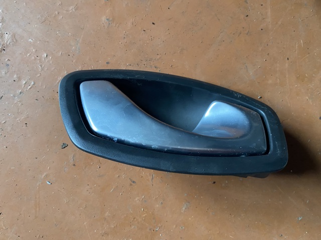 Внутренняя дверная ручка 826720001R RENAULT