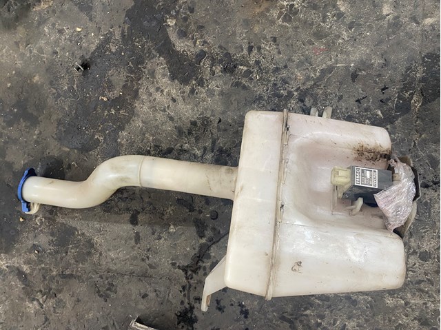 Водяной бачок омывателя стекла 986102E001 HYUNDAI