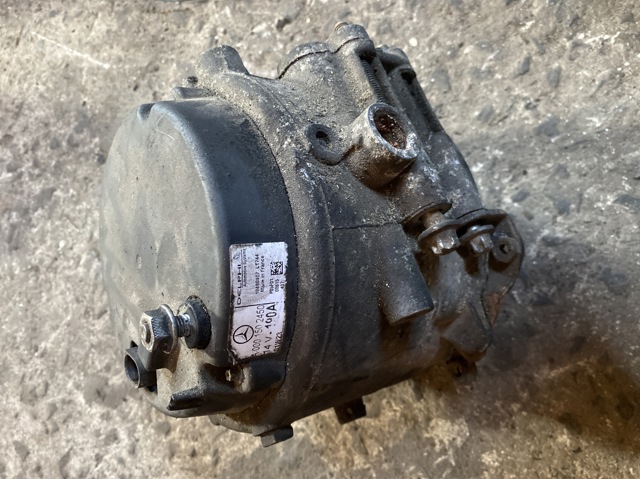 Генератор автомобильный A0001502450 MERCEDES