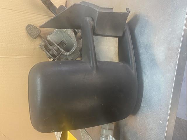 Корпус зеркала заднего вида A0008115730 MERCEDES