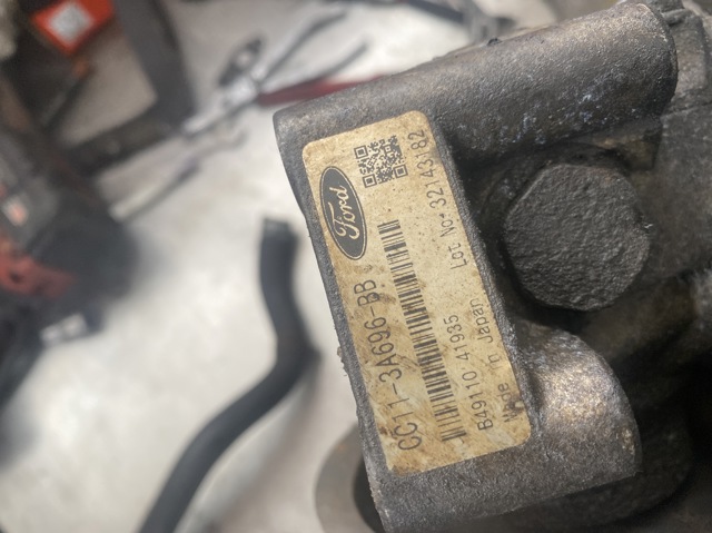 FORD CC113A696BB Насос ГУР в наличии Павлоград