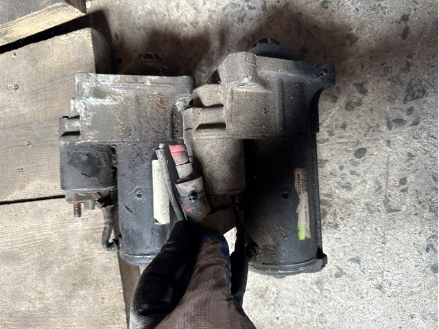 Стартер двигателя D7R18 VALEO