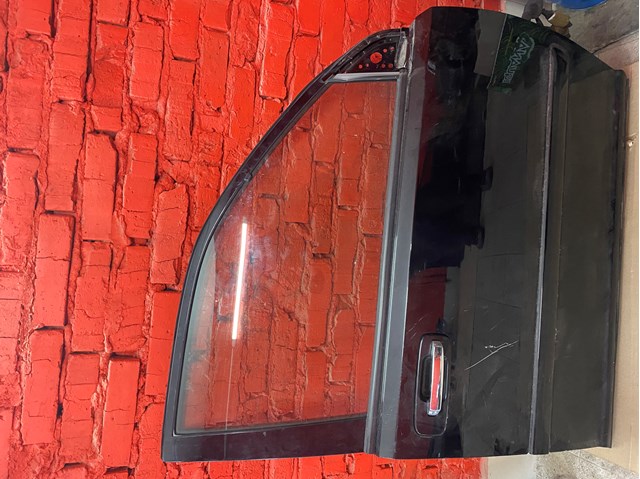 Пассажирская передняя дверь H01008H7MM NISSAN
