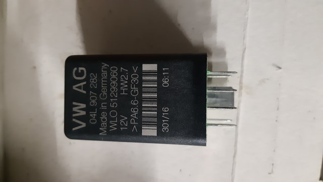 Реле свечей накала 04L907282 VAG
